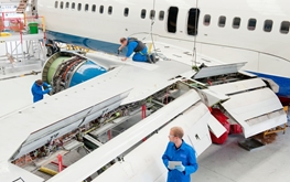 Cleaning Solutions for Flap Tracks, Slat Tracks, and Other Wing Components